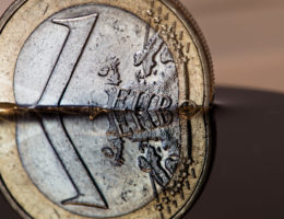 EuroMünze _Untergang im Wasser